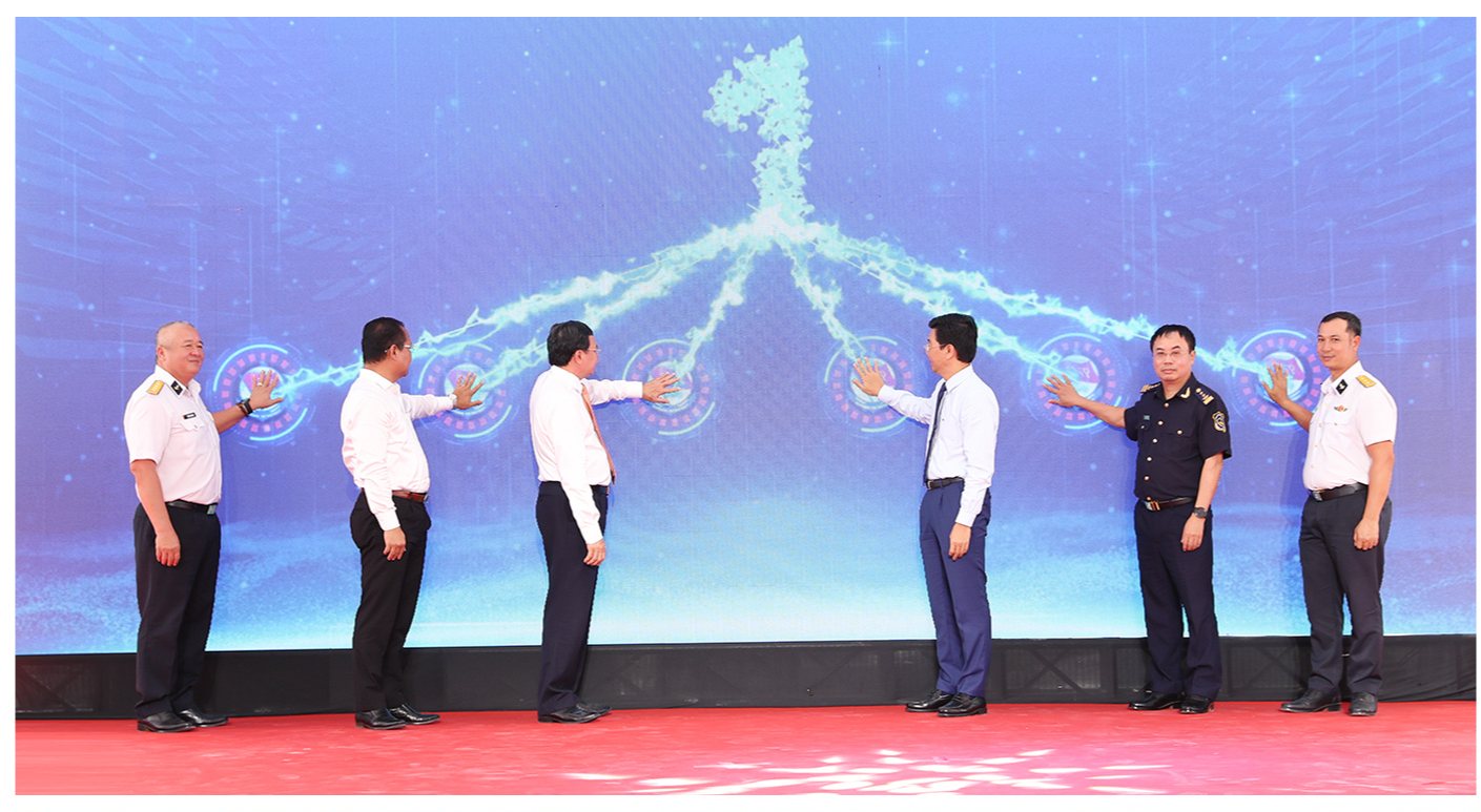 Chính thức vận hành cảng cạn Tân Cảng Mộc Bài